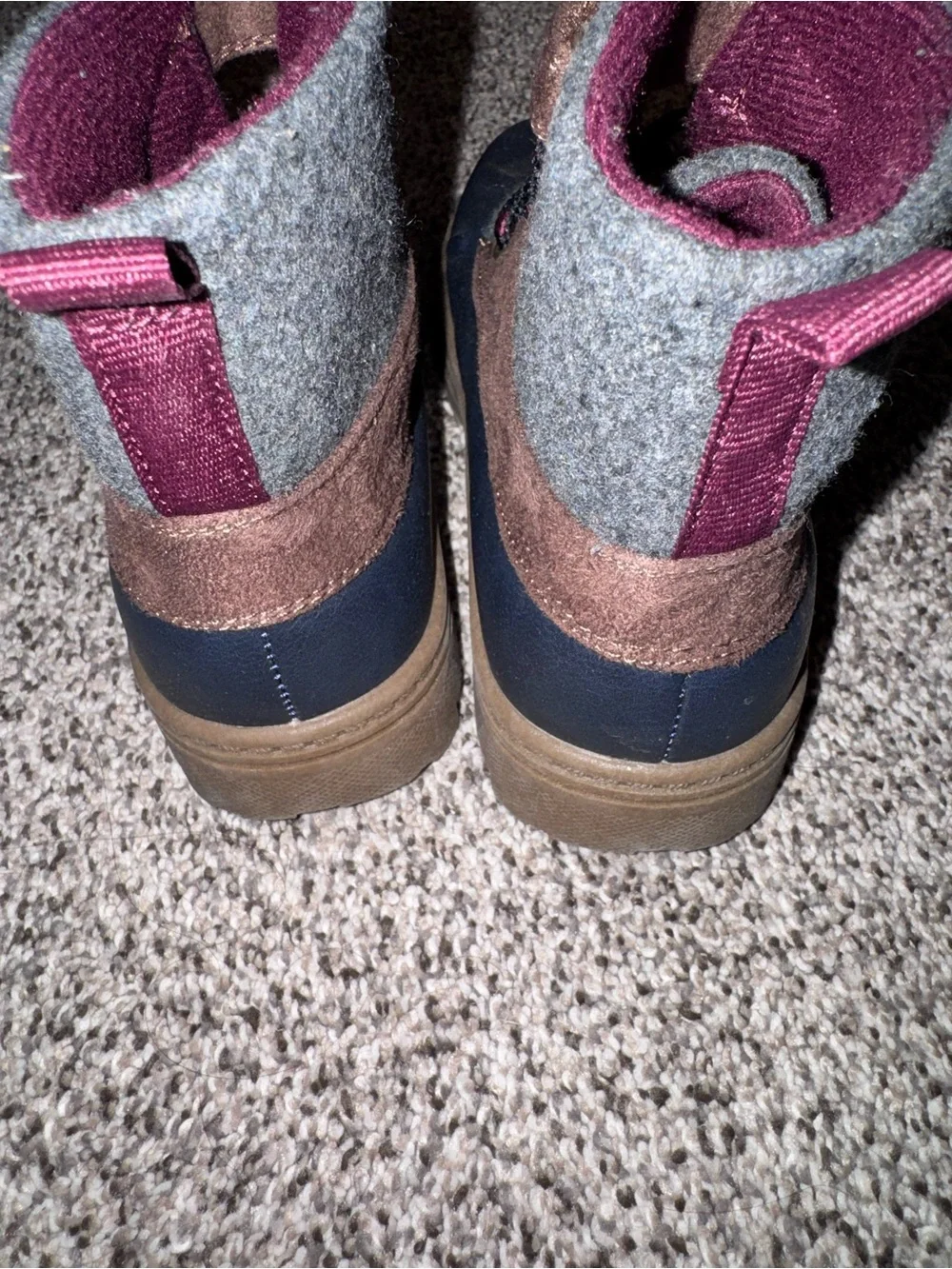 Carter’s 1Y Boys Navy and Brown Waterproof Winter Boots Sample Tag